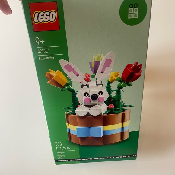 Limited SPRING VIP lego bundle 2023 - Picture 4 of 4